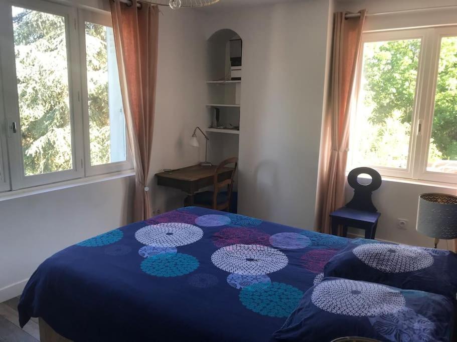 Villa Les Terrasses Dans La Nature Avec Piscine A 2 Pas De Lyon, Metro A 15Mn A Pied Pour Lyon Centre En 10Mn Ou Bus A 300M Pour Lyon Centre Oullins Buitenkant foto