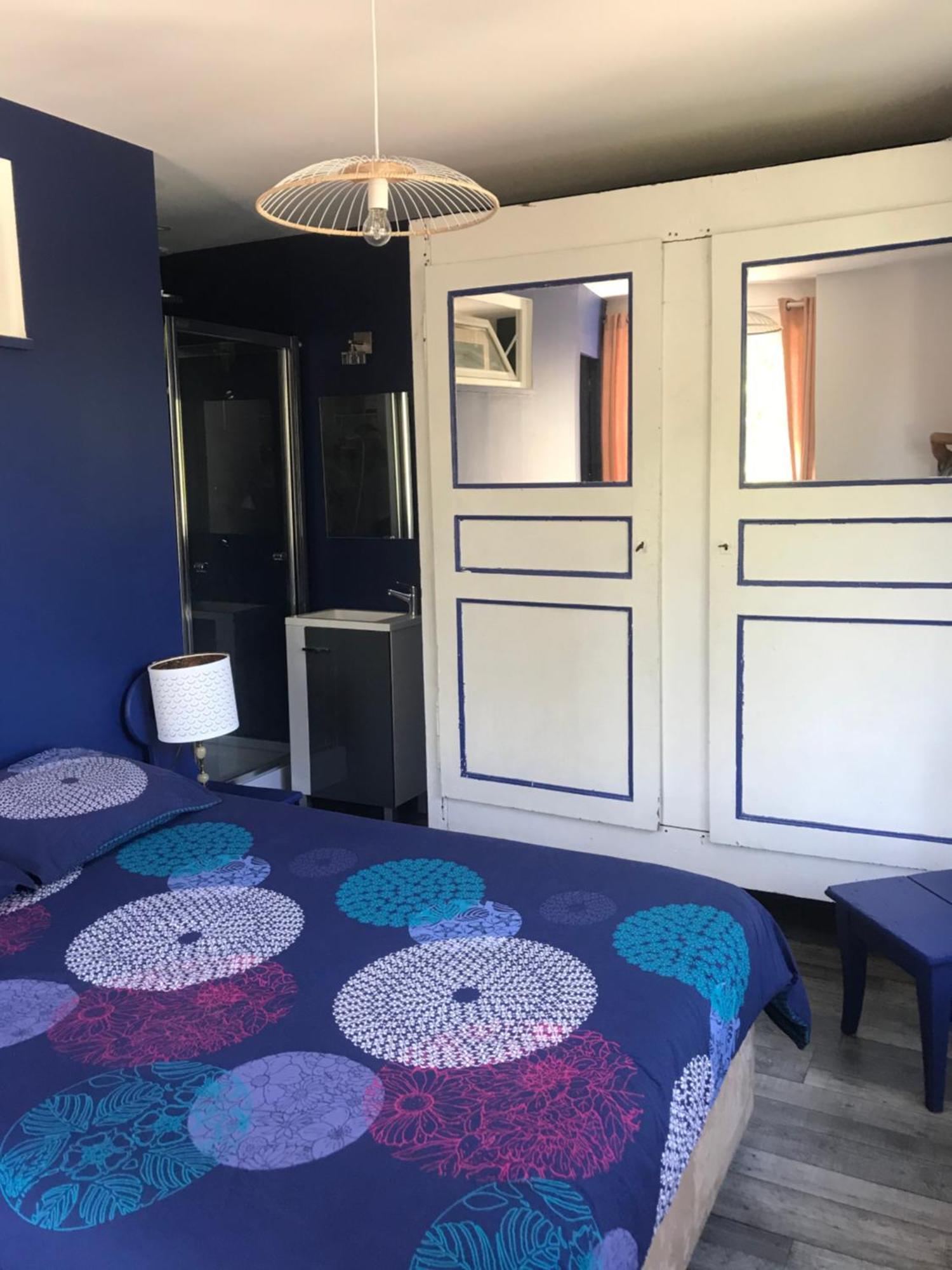 Villa Les Terrasses Dans La Nature Avec Piscine A 2 Pas De Lyon, Metro A 15Mn A Pied Pour Lyon Centre En 10Mn Ou Bus A 300M Pour Lyon Centre Oullins Buitenkant foto
